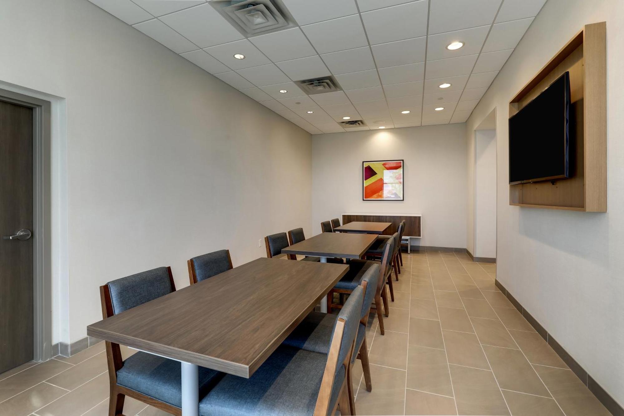 Holiday Inn Express Holly Springs - Raleigh Area By Ihg Luaran gambar