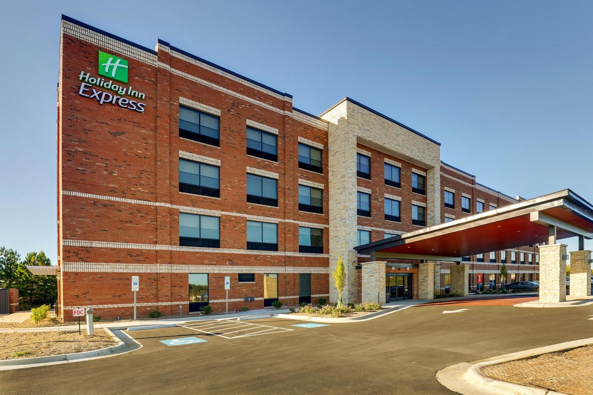 Holiday Inn Express Holly Springs - Raleigh Area By Ihg Luaran gambar